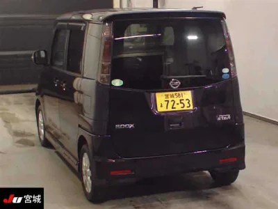 NISSAN ROOX