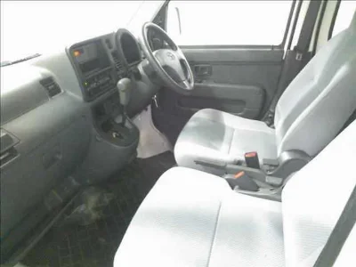TOYOTA PIXIS VAN