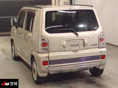 DAIHATSU NAKED