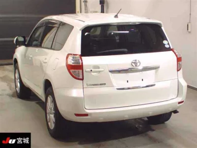 TOYOTA VANGUARD