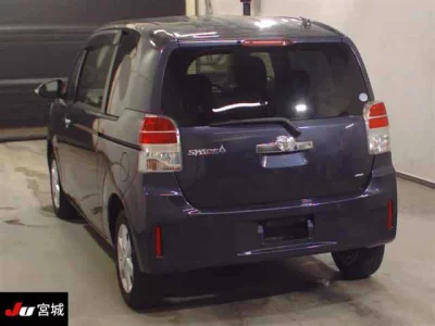TOYOTA SPADE