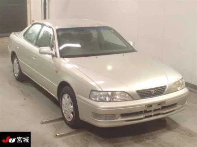 TOYOTA VISTA