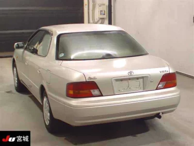 TOYOTA VISTA