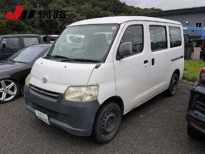 TOYOTA TOWN ACE VAN
