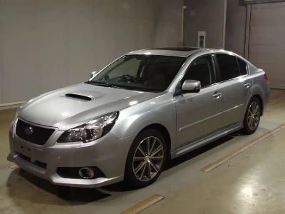 SUBARU LEGACY B4