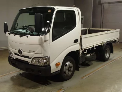 TOYOTA DYNA
