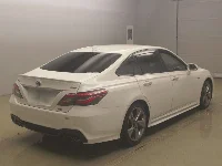 Цена авто Toyota CROWN HYBRID с аукционов Японии, номер кузова AZSH20, пробег 55 000, оценка 3