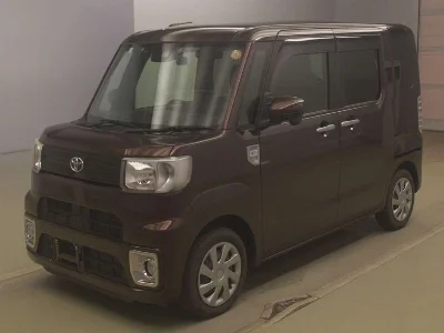 TOYOTA PIXIS MEGA
