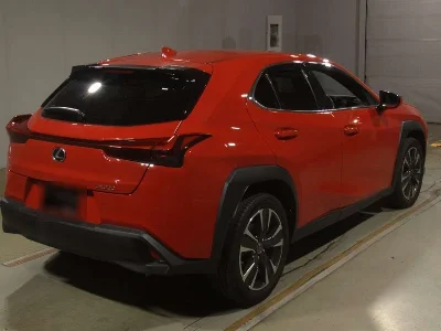 LEXUS UX