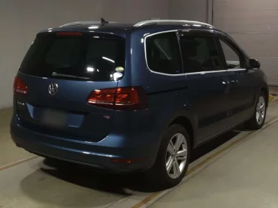 VOLKSWAGEN SHARAN