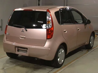 MITSUBISHI COLT