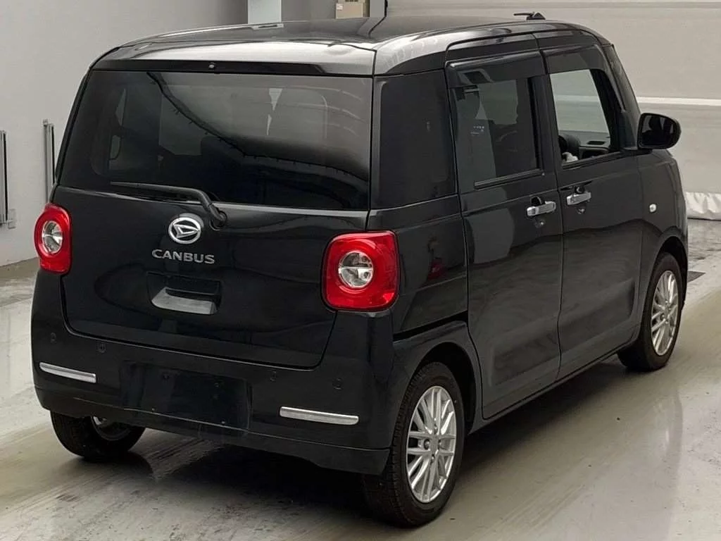 Daihatsu Move Canbus  с аукциона в Японии