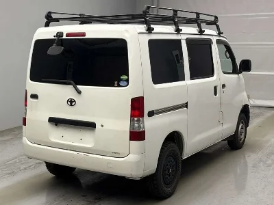 TOYOTA TOWN ACE VAN