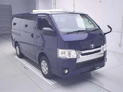 TOYOTA REGIUS ACE VAN