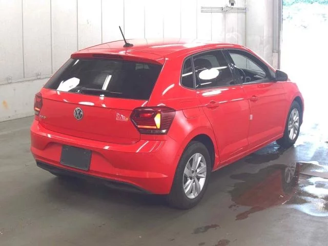 Volkswagen Polo  с аукциона в Японии