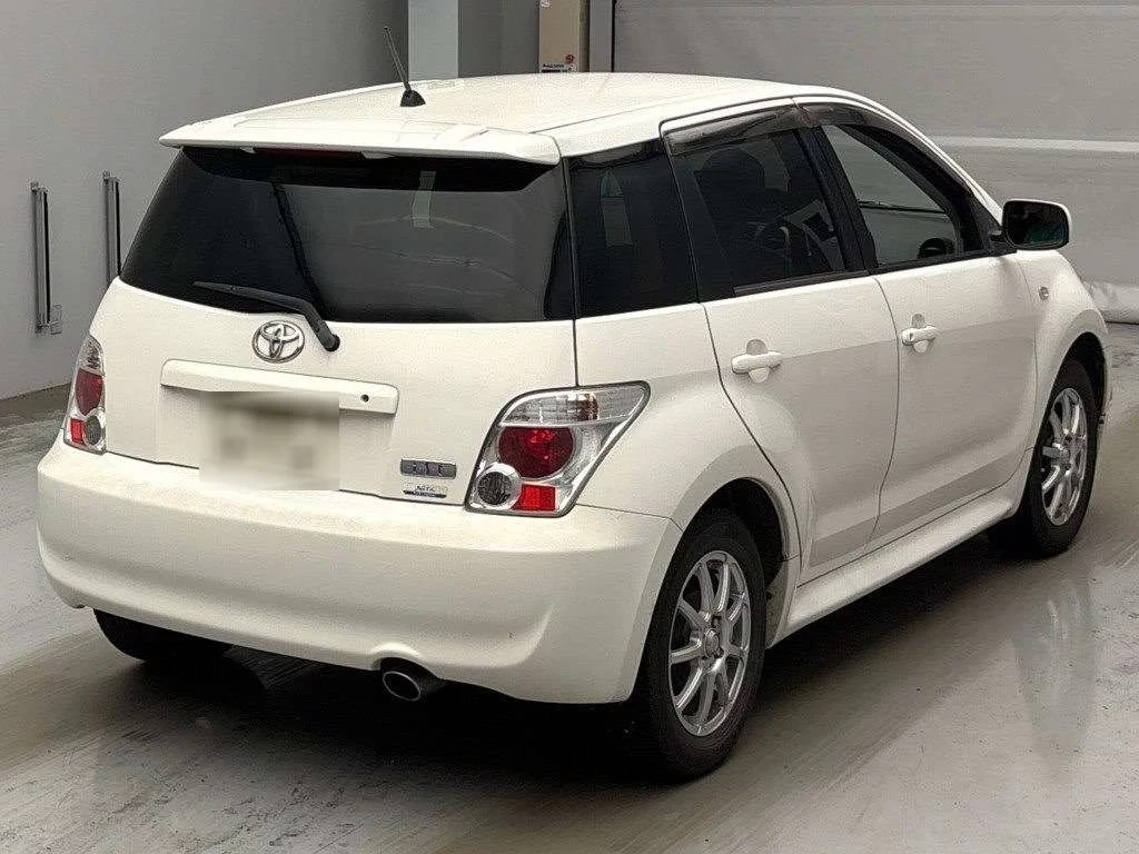 Toyota Passo Sette  с аукциона в Японии