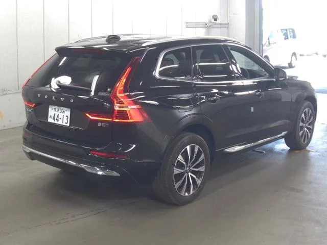 Volvo XC60  с аукциона в Японии
