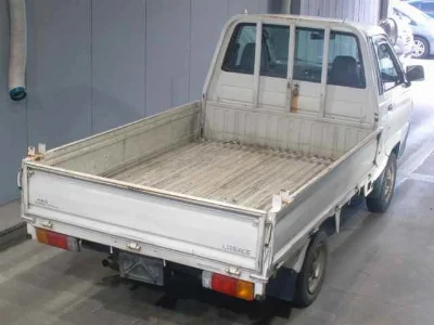 TOYOTA LITE ACE TRUCK
