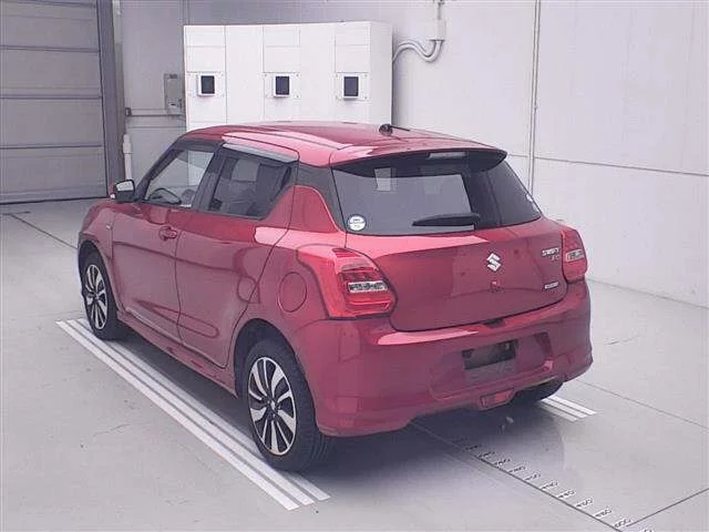 Suzuki Swift  с аукциона в Японии