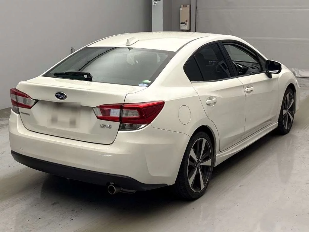 Subaru Impreza  с аукциона в Японии