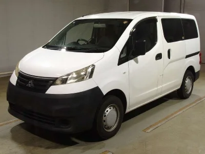 MITSUBISHI DELICA