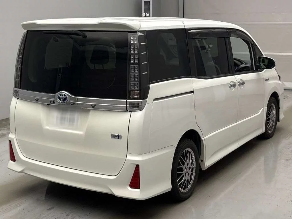 Honda Stepwgn  с аукциона в Японии