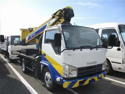 ISUZU ELF