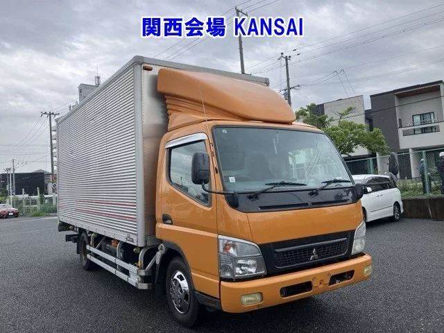 Mitsubishi Fuso Canter  с аукциона в Японии