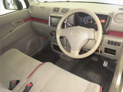 DAIHATSU MOVE CONTE