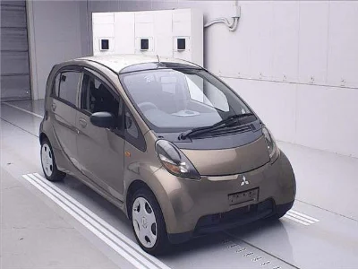 MITSUBISHI I