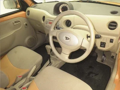 DAIHATSU ESSE
