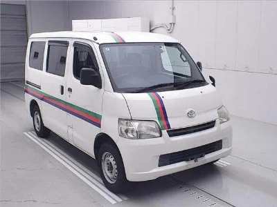 TOYOTA LITE ACE VAN