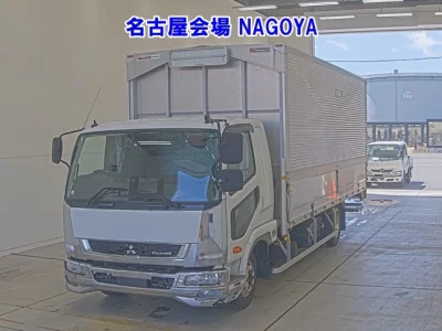 MITSUBISHI FUSO FIGHTER