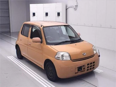 DAIHATSU ESSE