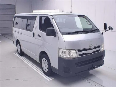 TOYOTA REGIUS ACE VAN