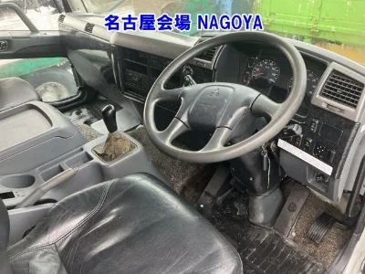 MITSUBISHI FUSO FIGHTER