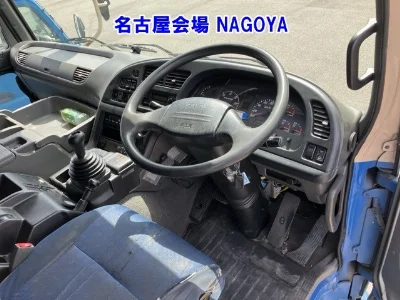 ISUZU GIGA