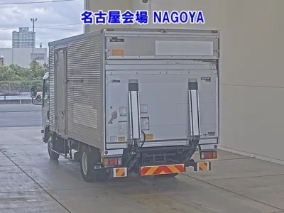 ISUZU ELF