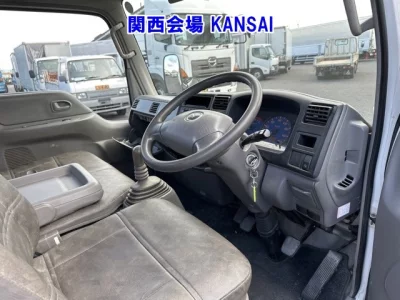 MAZDA TITAN
