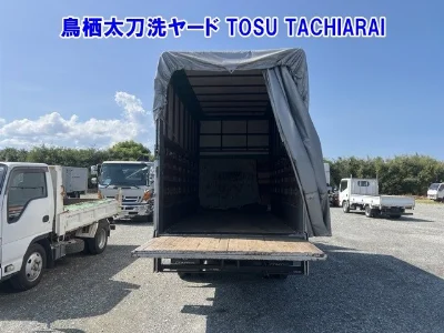 MITSUBISHI CANTER