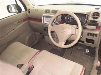 DAIHATSU MOVE CONTE