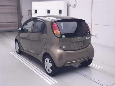 MITSUBISHI I