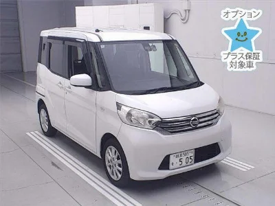 NISSAN DAYZ ROOX