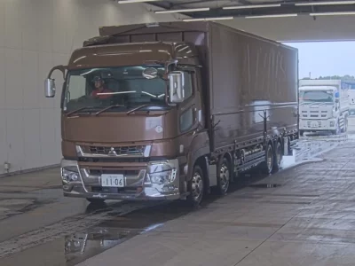 MITSUBISHI FUSO SUPER GREAT