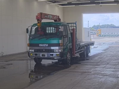 ISUZU GIGA