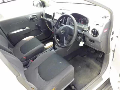 NISSAN AD