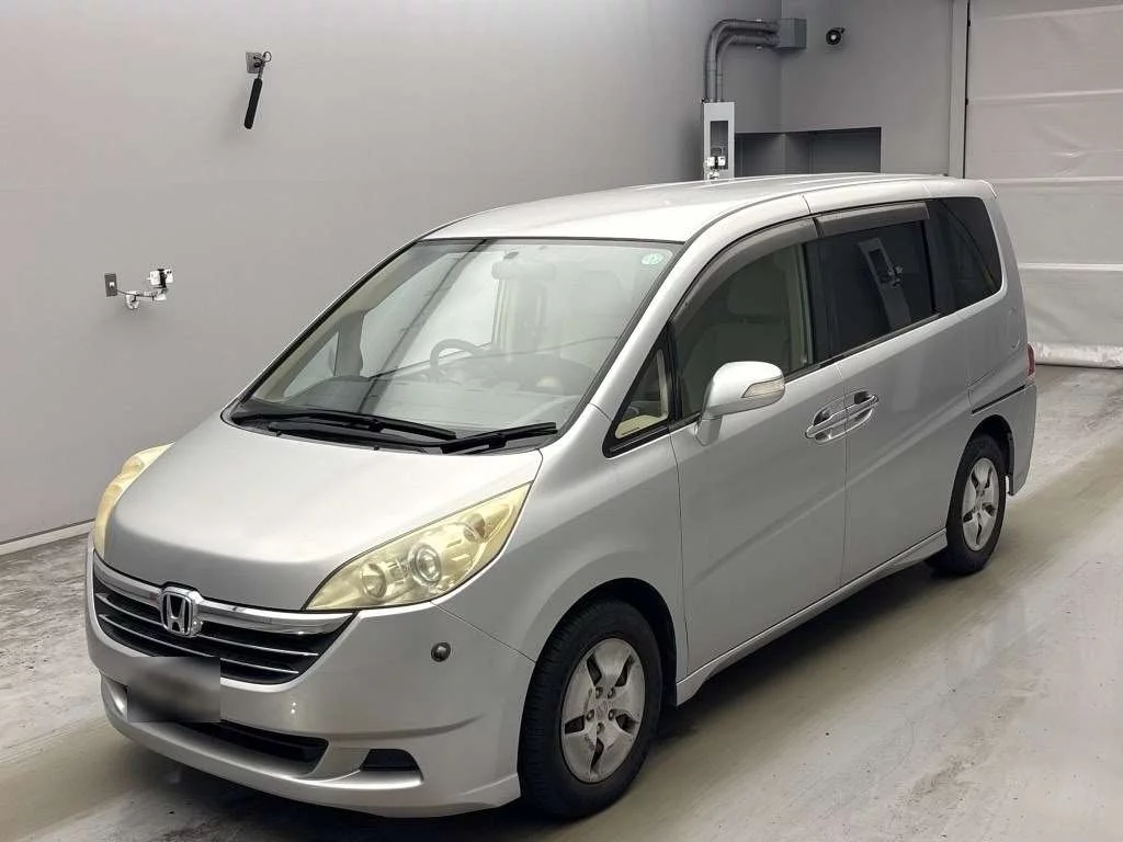 Honda Stepwgn  с аукциона в Японии