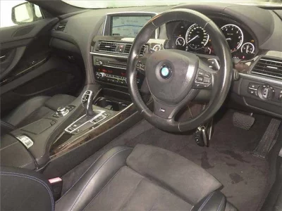 BMW 6 SERIES