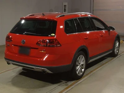 VOLKSWAGEN GOLF ALLTRACK
