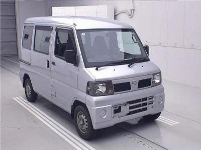 NISSAN CLIPPER